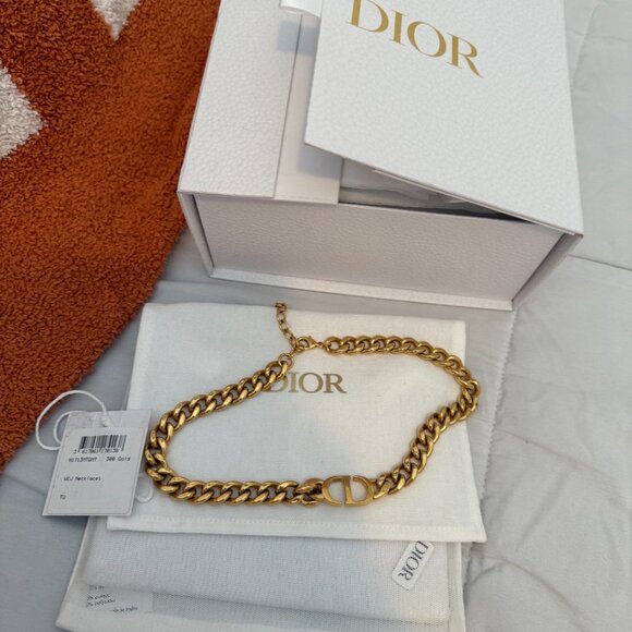 Dior 30 Montaigne Choker - Picture 6 of 12